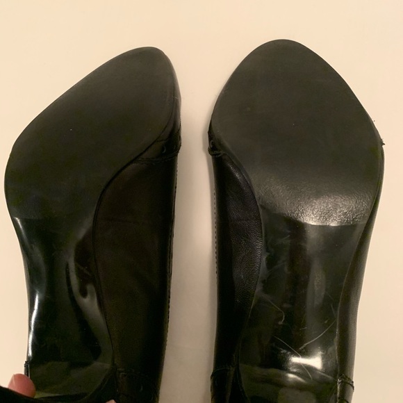 Leather Coach and Four “Kendall” black heels - Picture 6 of 8